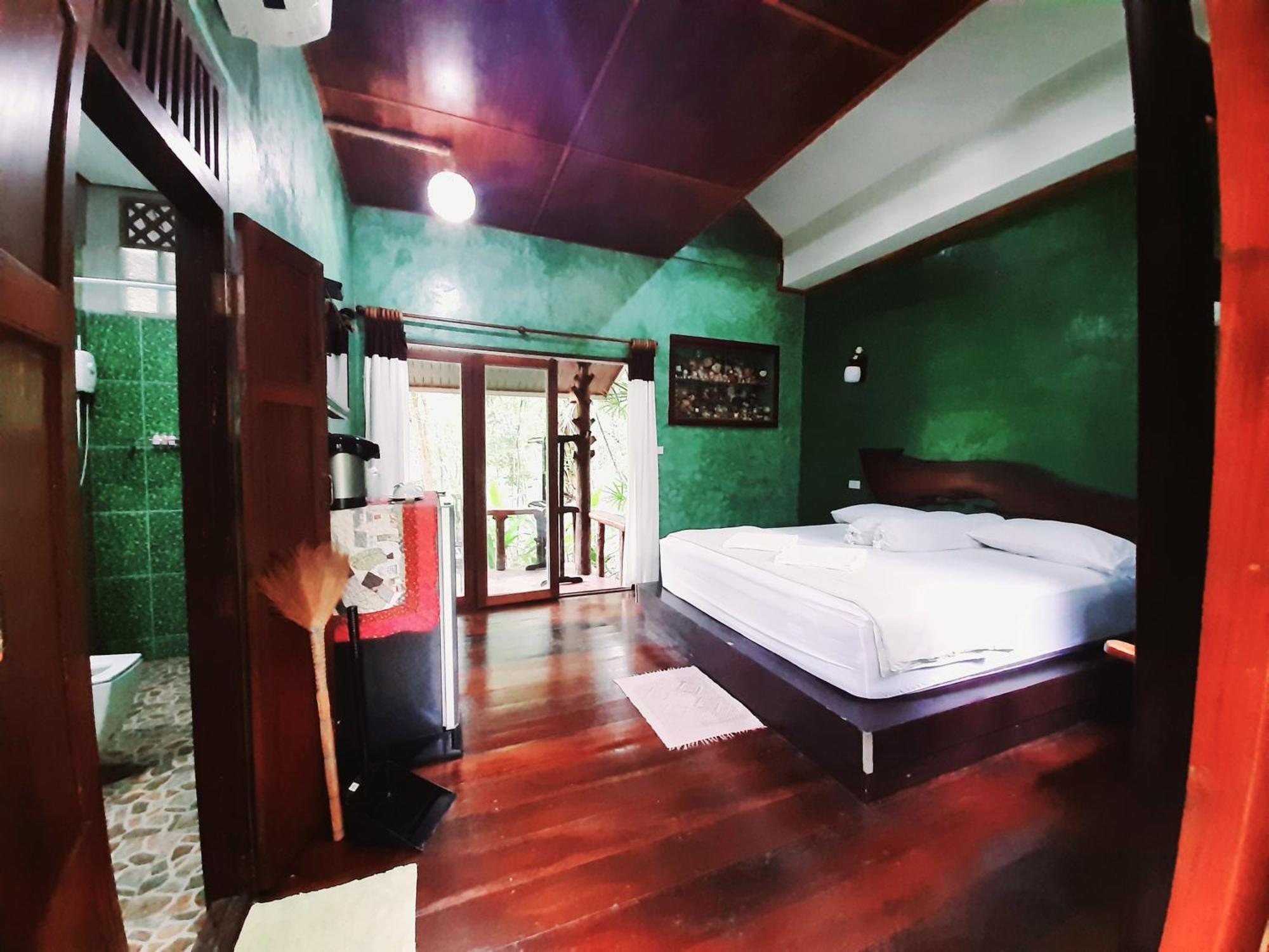 Tuaprodhome Landhaus Khao Lak